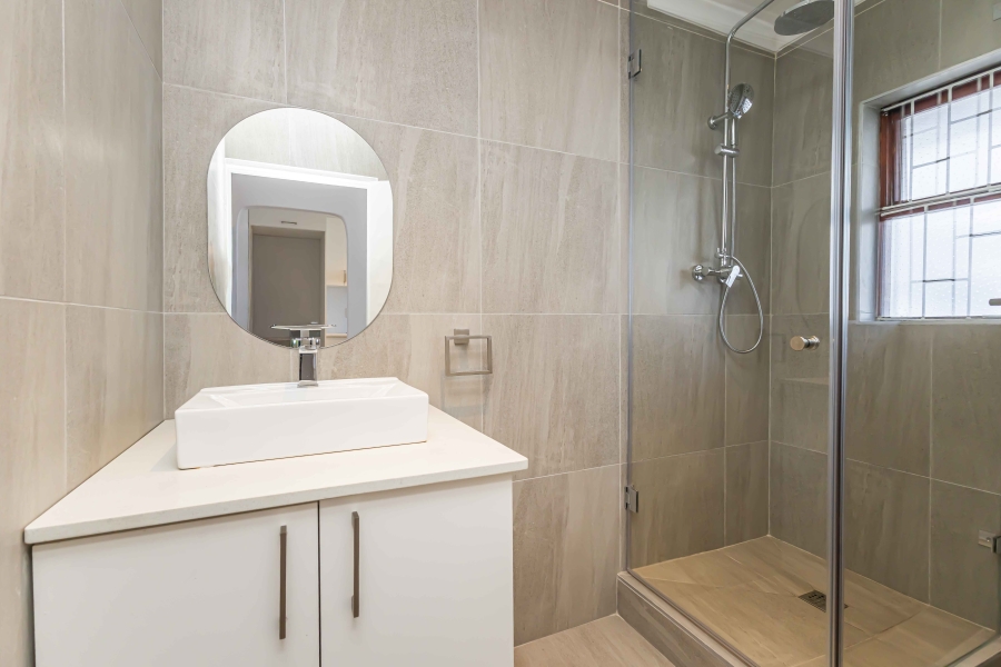 To Let 0 Bedroom Property for Rent in Sea Point Western Cape